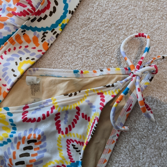 Victoria'S Secret Bikini - Picture 5 of 6